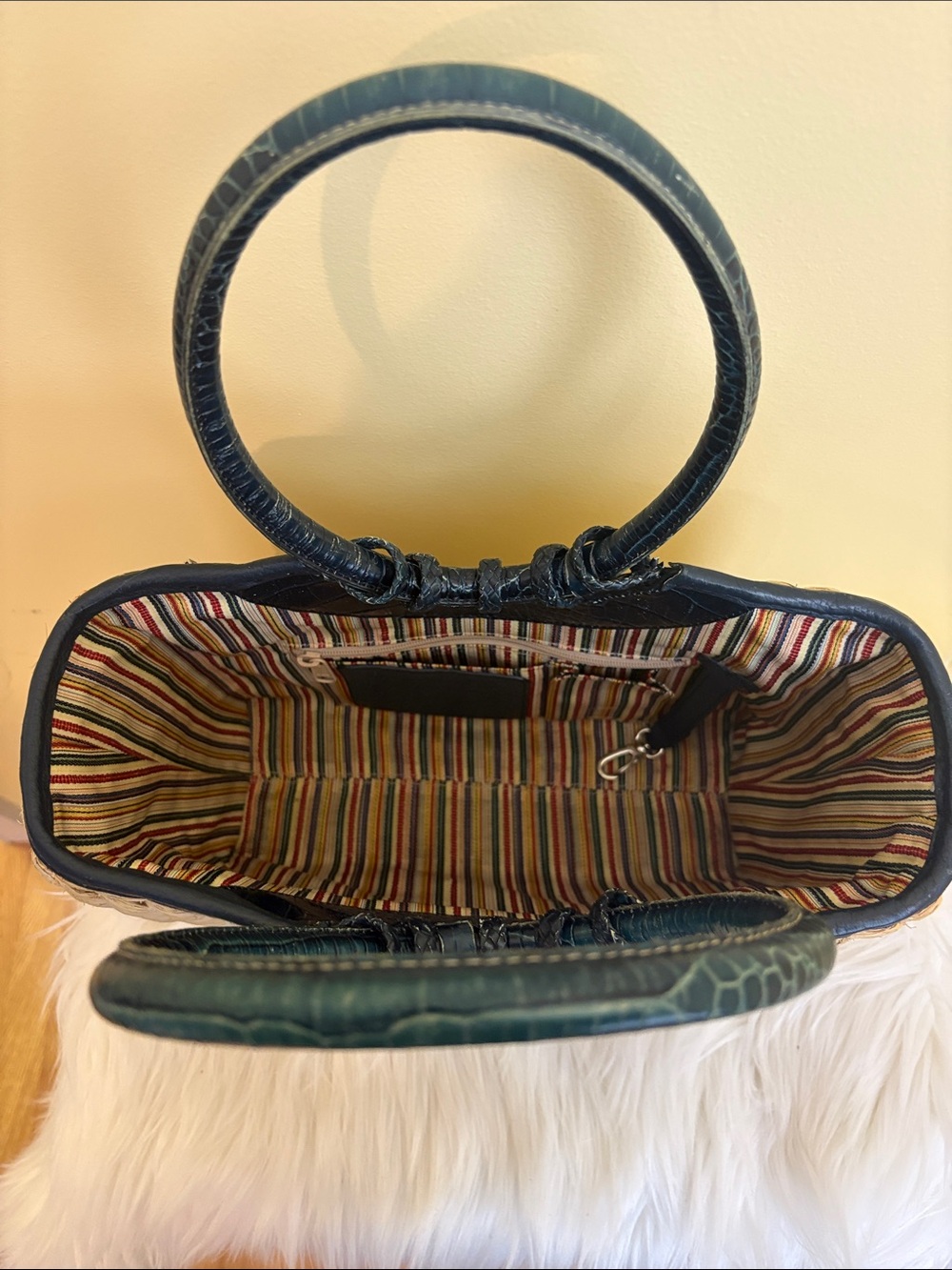 Brighton | Woven Straw Structured Dark Green Croc-Texture Top Handles Tote Bag - Picture 3 of 17